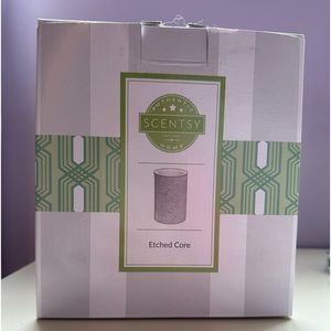 Scentsy Wax Warmer NEW Full Wax Bar included